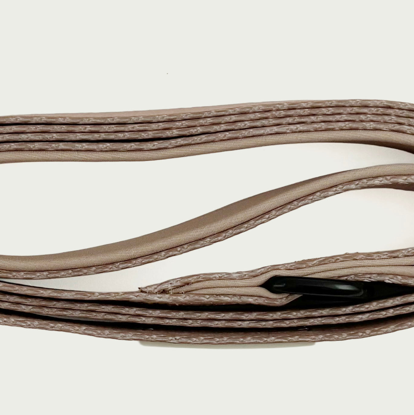 Classic Cable-Knit Leine